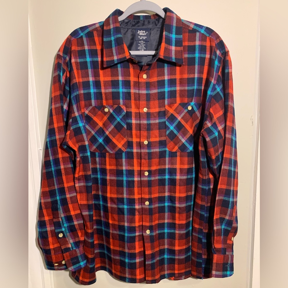 NWOT Plaid John Blair Shirt - L